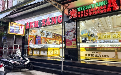 Thông báo tuyển dụng