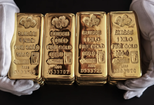 Giá vàng bị ghìm dưới mốc 3.400 USD/oz vì đồng USD mạnh lên