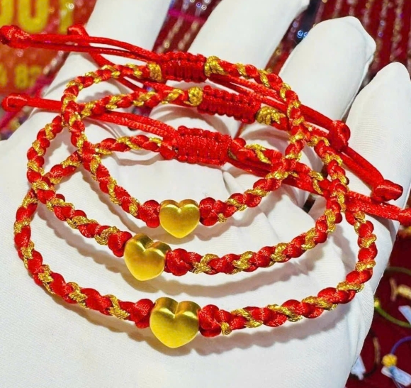 Tặng Vàng – Gói Trọn Yêu Thương Trong Từng Chi Tiết