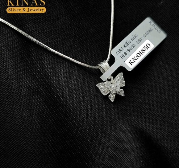 Mặt Dây Chuyền Bạc KNJ013