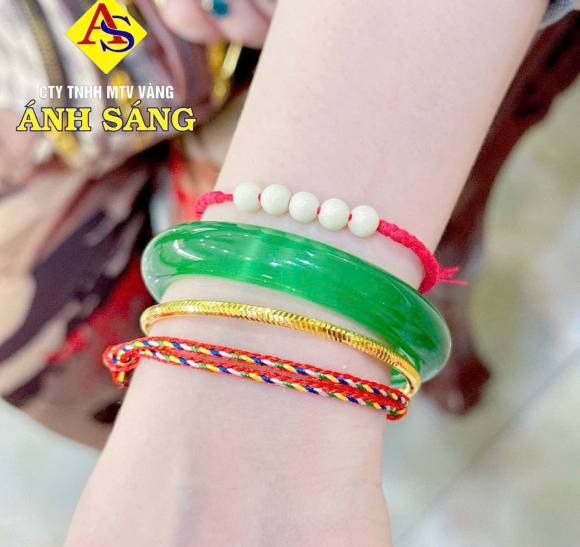 Vòng Phong Thuỷ – Mang Lại Bình An & Tài Lộc Cho Chủ Nhân